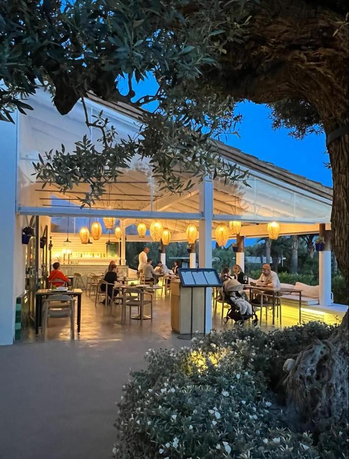 Hotel Mas Lazuli By Fimedhotels Pau Eksteriør bilde