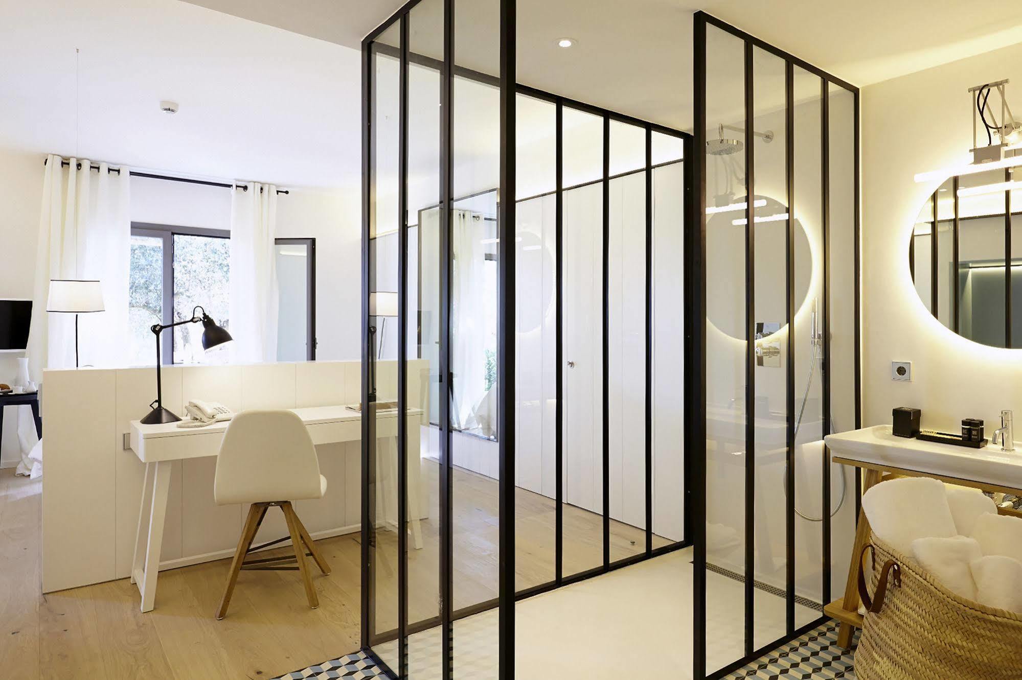 Hotel Mas Lazuli By Fimedhotels Pau Eksteriør bilde